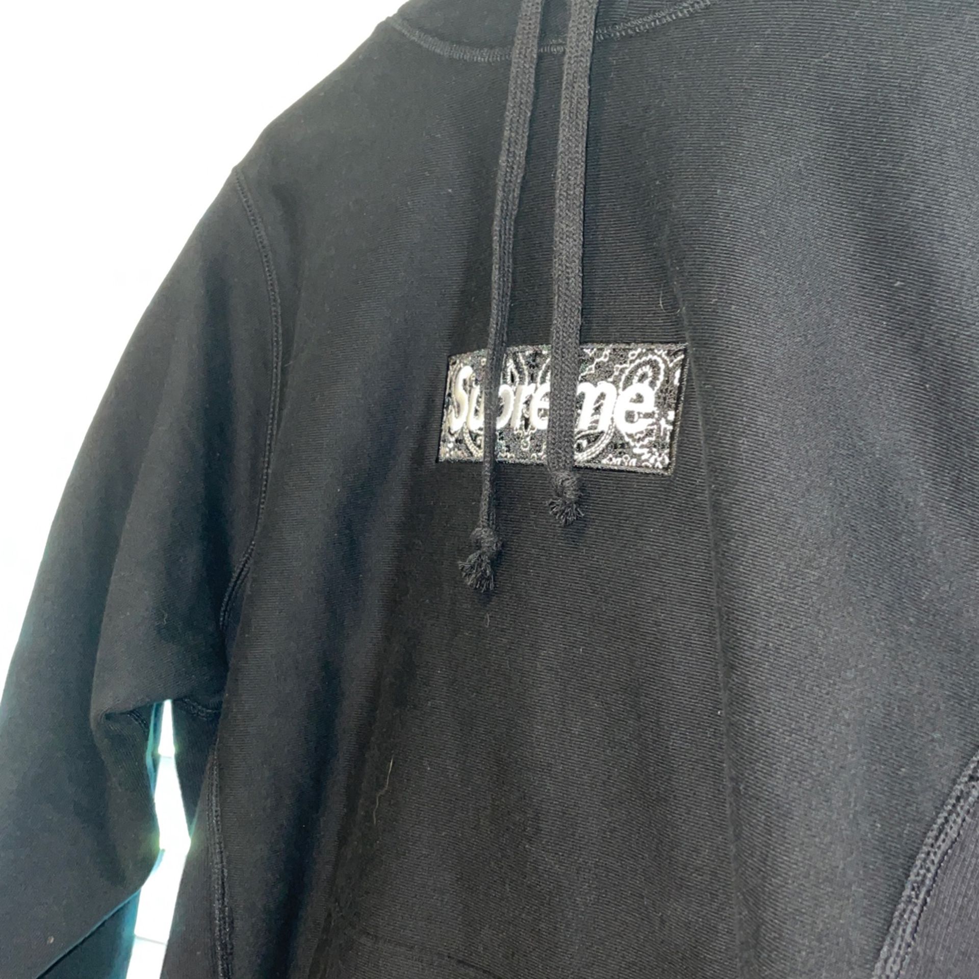 Supreme Bandana Box logo hoodie 