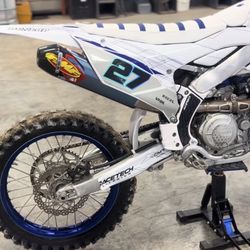 Yamaha 250 130CC Dirt Bike