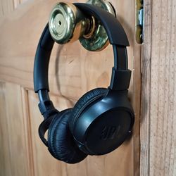 JBL BT520 Bluetooth Wireless Headphones 🎧