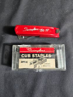 VINTAGE "Tot 50" stapler and Cub Staples