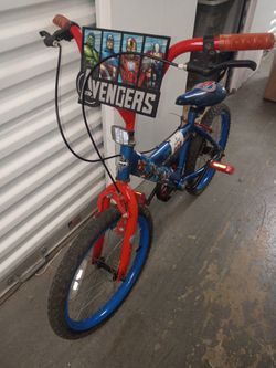 Avengers Kids Bike 18" 