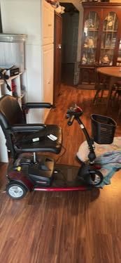 Electric scooter  With New Battery 