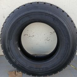 295/75 R 22.5 Michelin