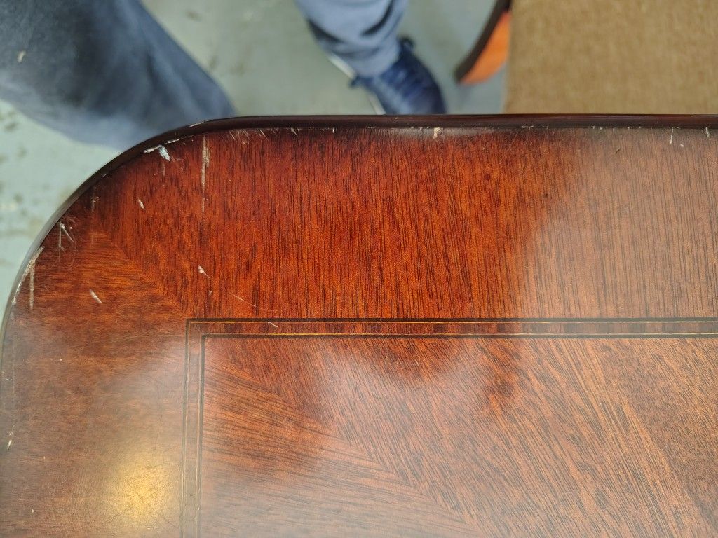 Dining Table and 6 Chairs