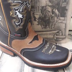 Botas 90 Sombrero 30
