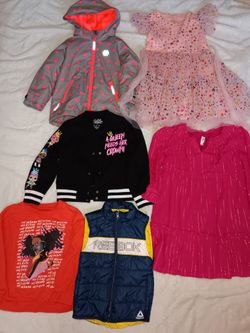 Toddler / Little Girl Clothes SIZE 4T - 5T