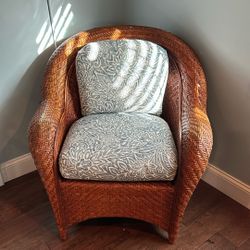 Single Wicker Chair