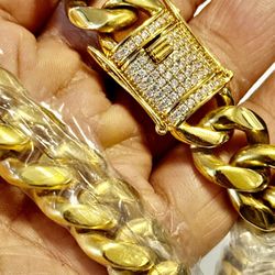 Miami Cuban Link Chain 18mm Width 