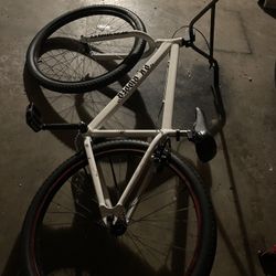 SE Bike , White 