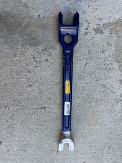 Lineman tools