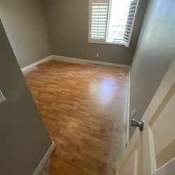Vinyl , Laminate Flooring