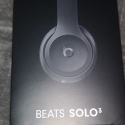 Beats Solo 3 Headphones