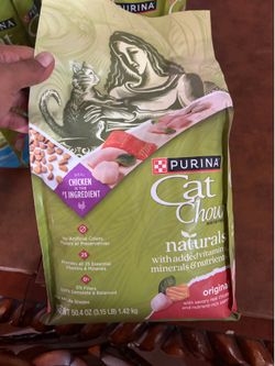 Purina Cat food