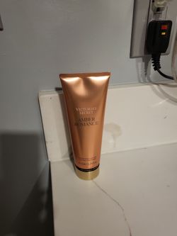 New sealed Victoria secret body cream