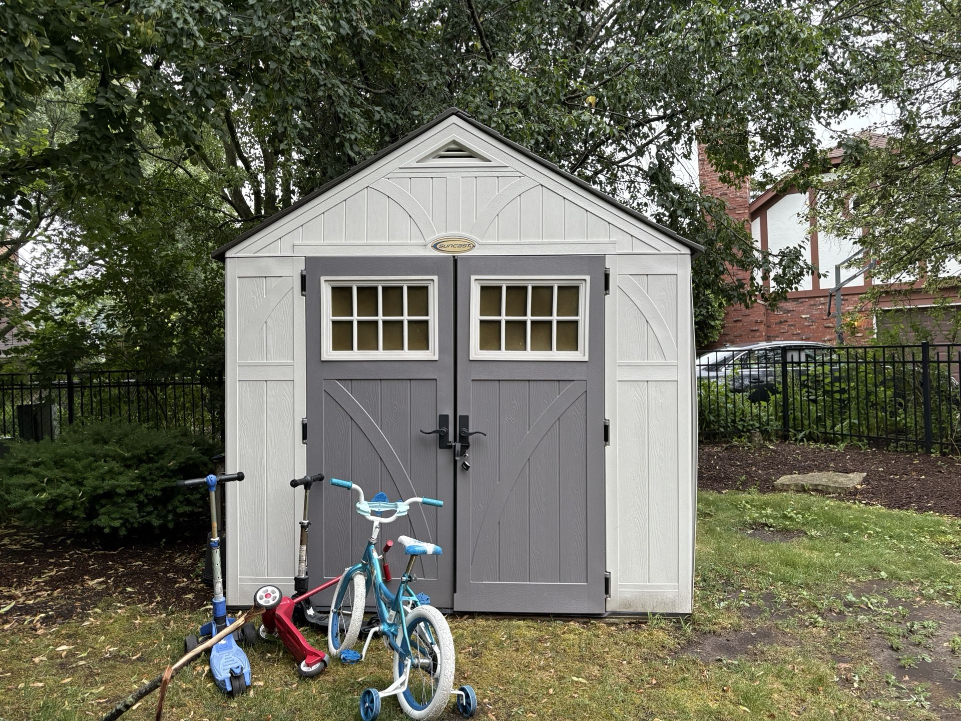 Suncast 8' x 10' Heavy-Duty Resin Tremont Storage Shed, Sand