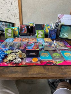 Pokemon Lot of accessories