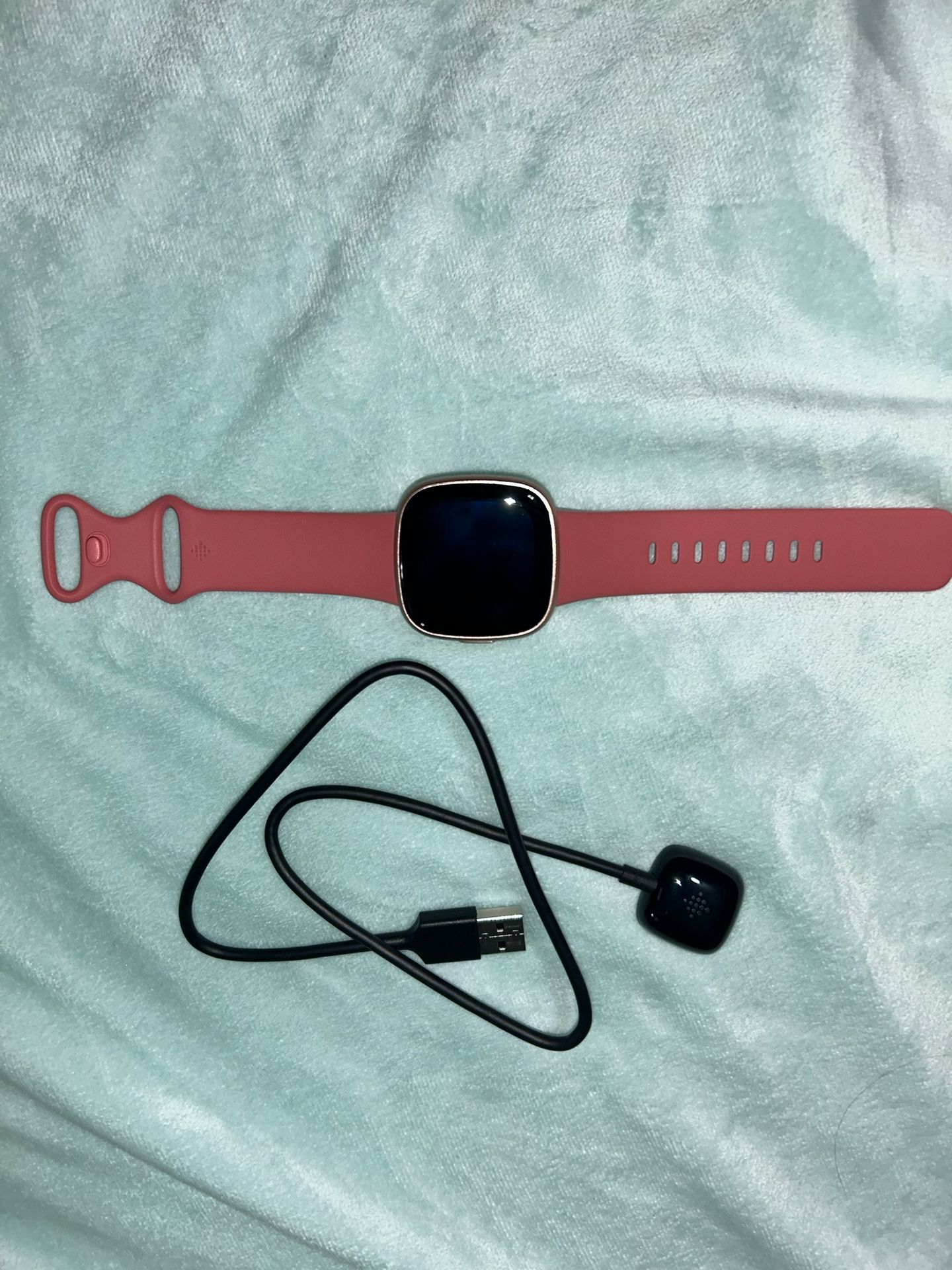 Fitbit Watch Versa4 Read Discription