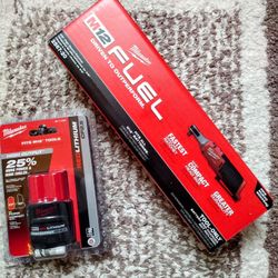 Milwaukee M12 Fuel Brushless 3/8in High Speed Ratchet & 2.5 Battery. $190