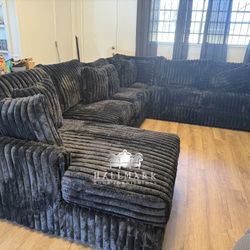 (Back in Stock!) Gorgeous Black Oversized Fluffy Sectionals 