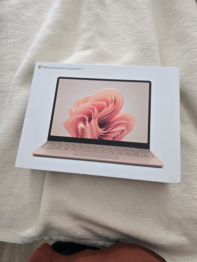 Surface Go 3