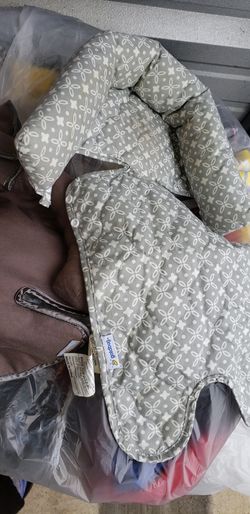 Padding for newborn car seat and I love Daddy booties