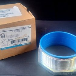 Thomas & Betts Chase Nipple 4"