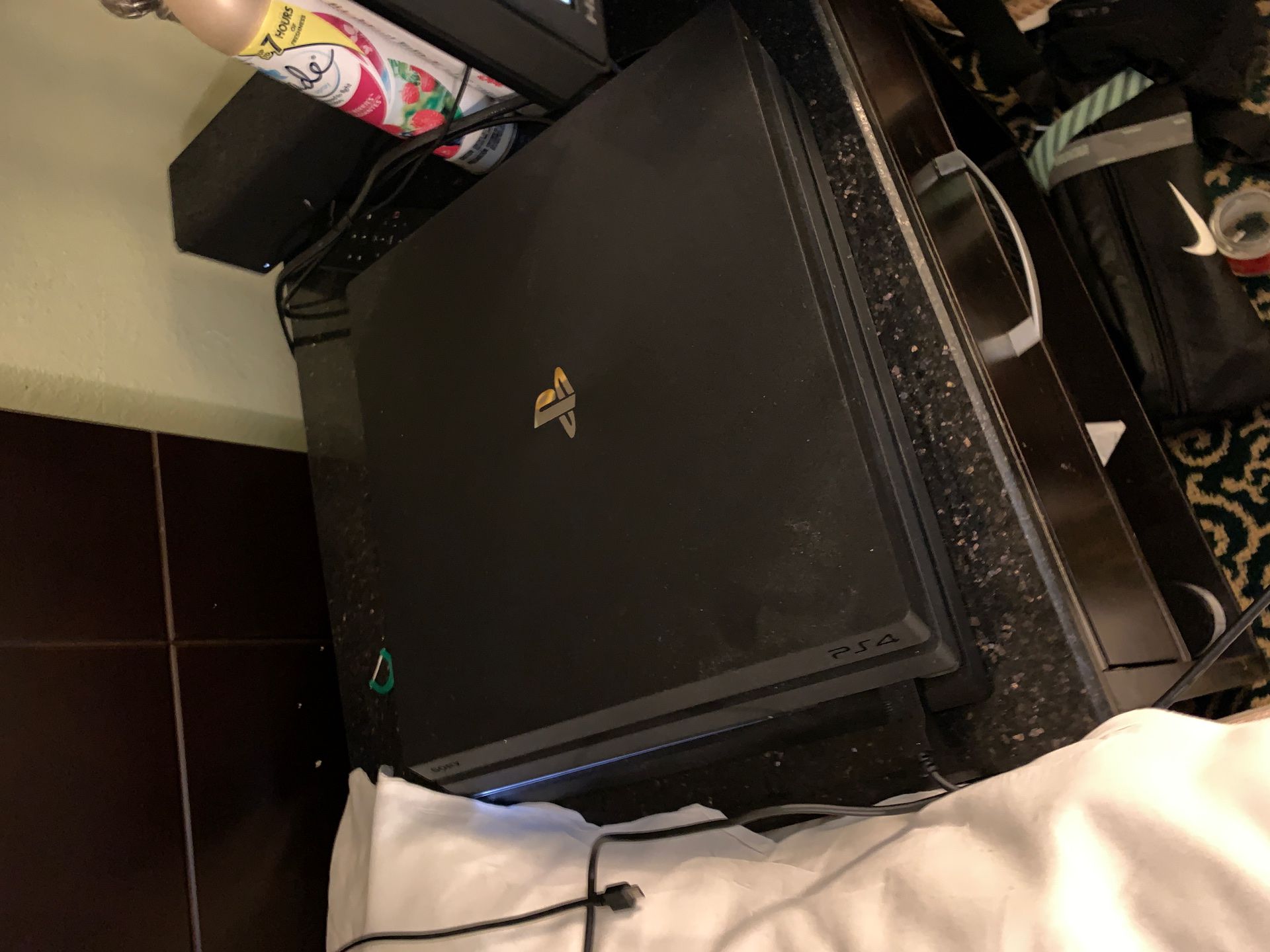 PS4 Pro 1Tb with 1 controller