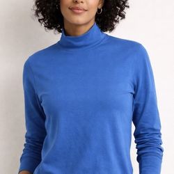 L.L.Bean women’s mock neck shirt Small