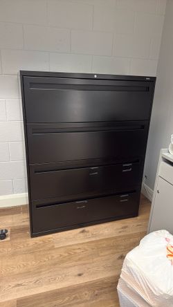 HON Metal File Cabinet 4 - Drawer