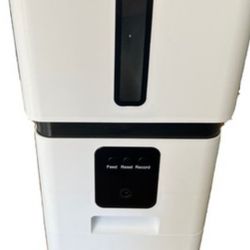 DoHonest Automatic Pet Feeder. 