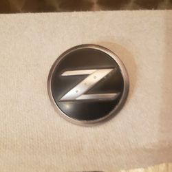 Nissan 350Z Emblem 