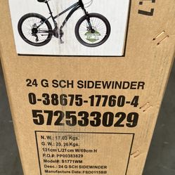 Schwinn Sidewinder mountain bike, 24-inch wheels- 21 speeds - black / teal