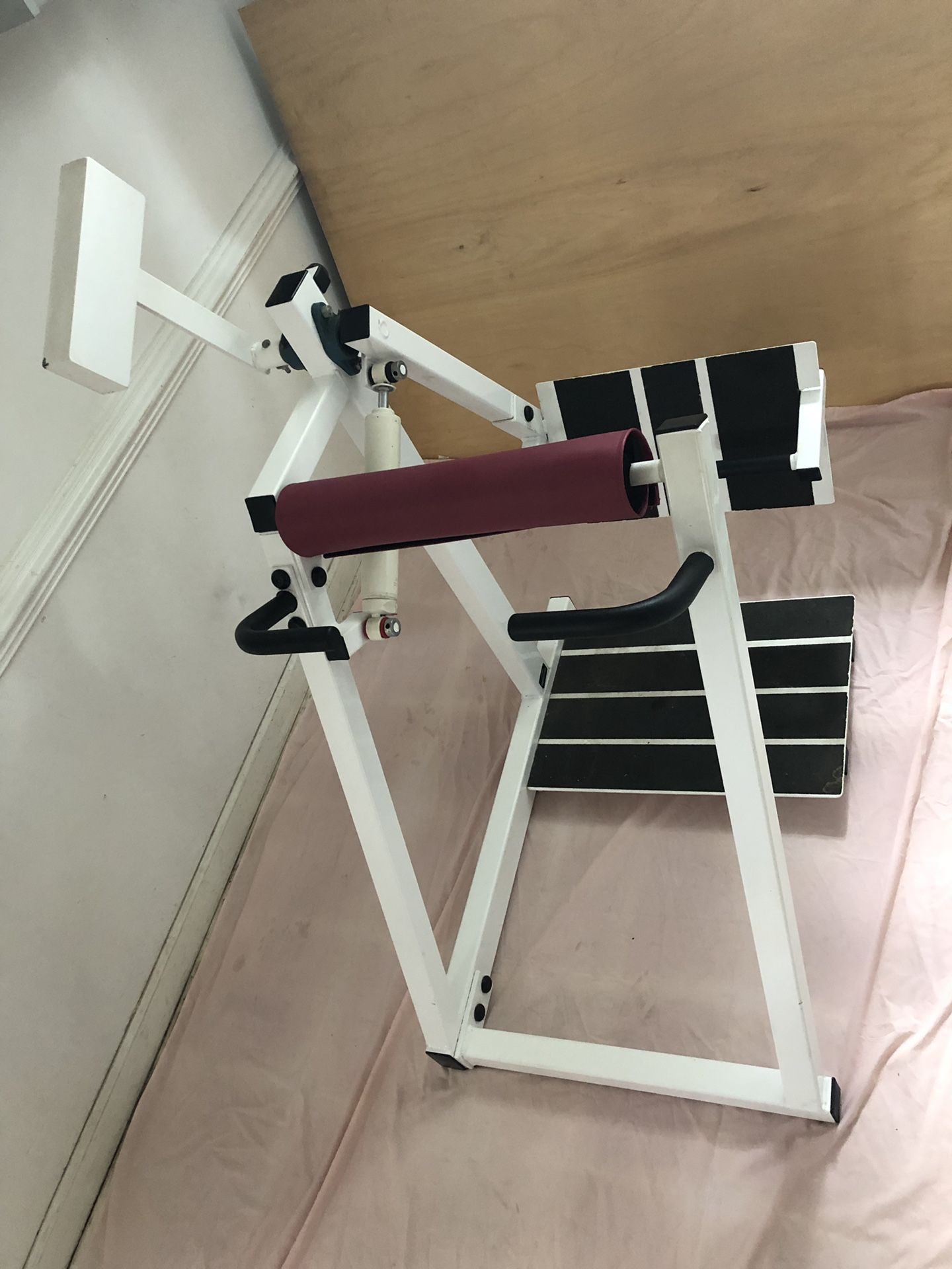 Hydraulic Exercise Machines - Full Home Gym