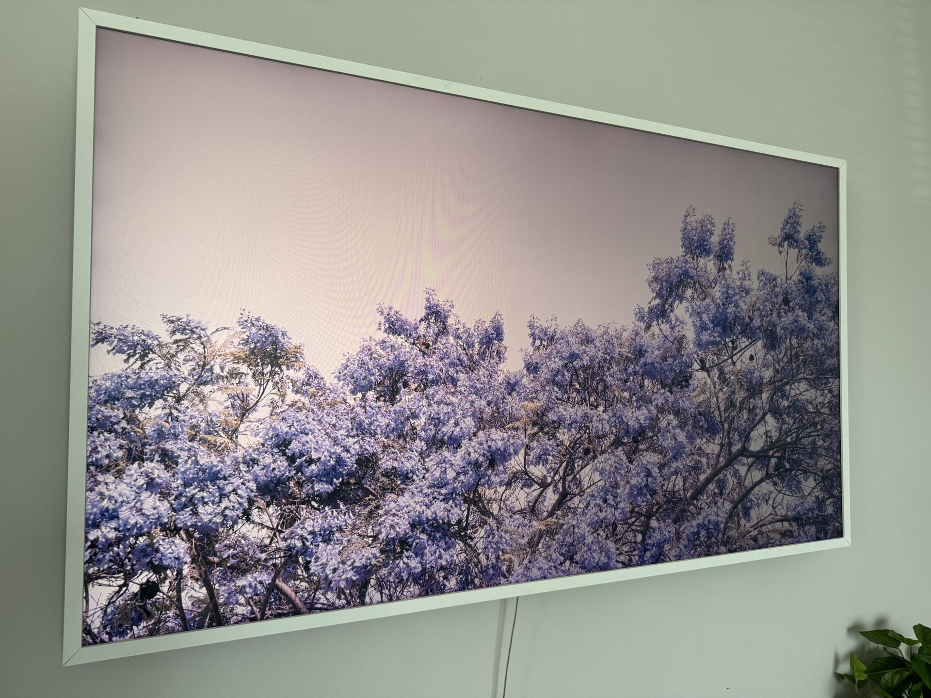The Frame Samsung TV