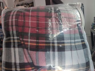 Tartan Queen size comforter