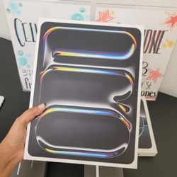 Apple iPad Pro 13inch M4 WiFi And Cellular 256gb (50$down)