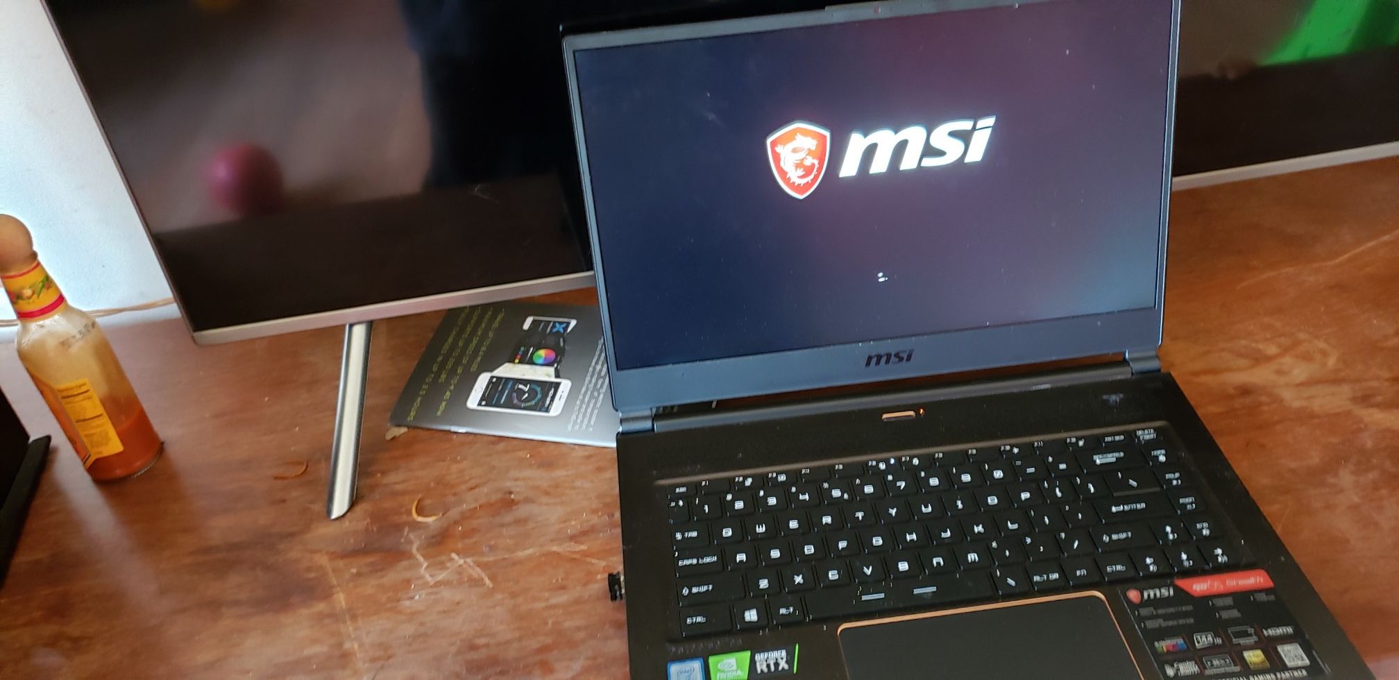 MSI GS65