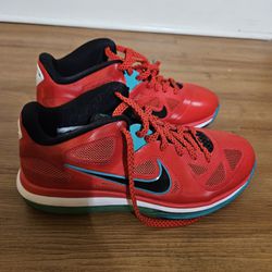 Nike LeBron 9 Low Liverpool 2012 US Size 8 Mint Condition 510811-601