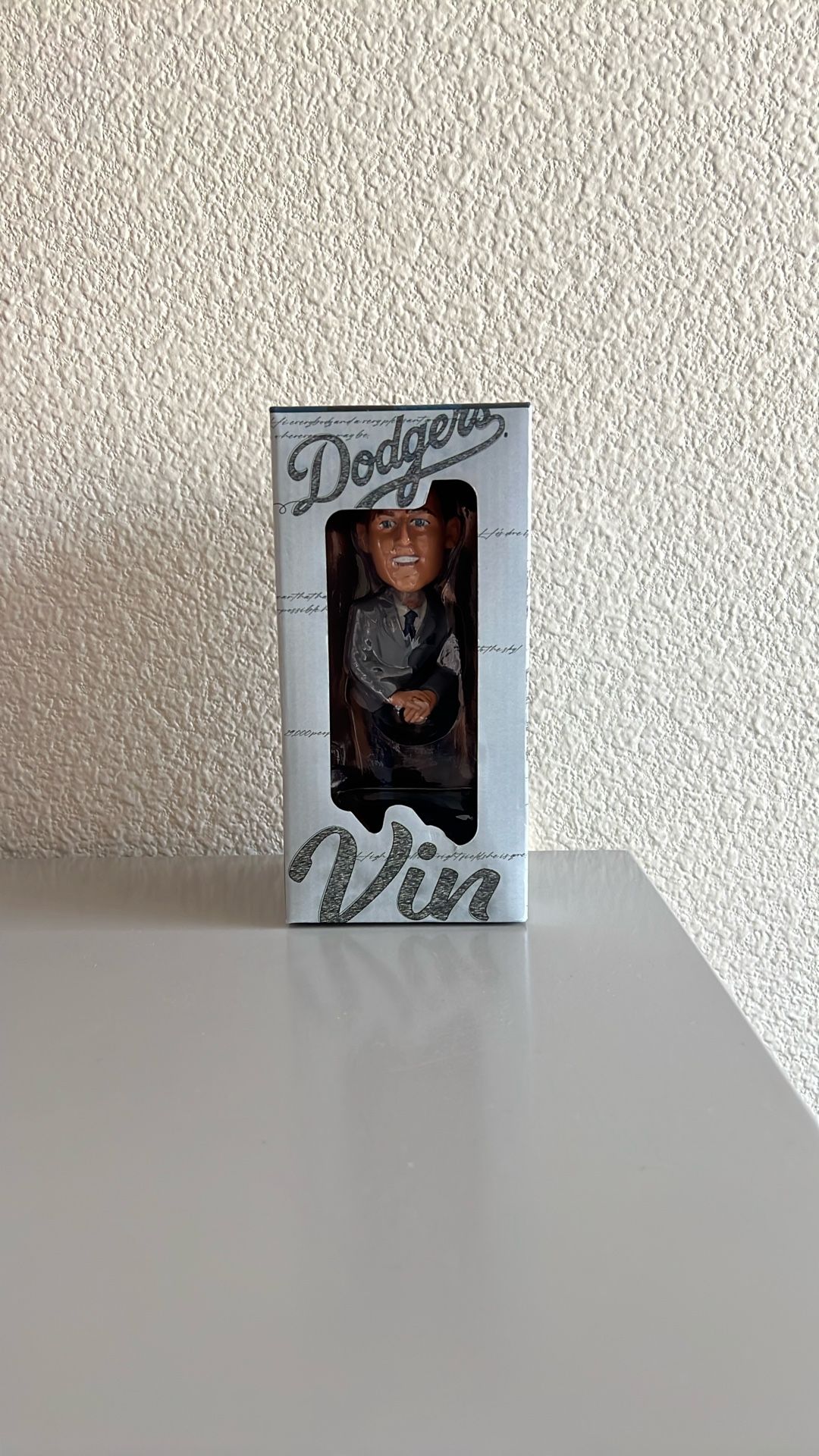 DODGERS VIN SCULLY BOBBLEHEAD 2025