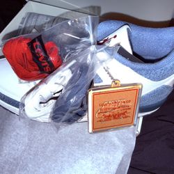 Jordan 3 Levi’s Size 9 