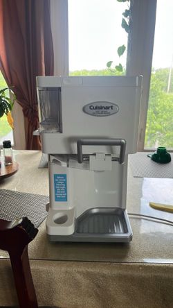 Cuisinart ice cream maker machine