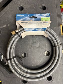 GE Appliance 1/4 Inch 12 ft. Braided Ice Maker Supply Line