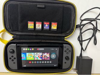 Nintendo Switch Comes With 4 Games Pokemon Case And Charger