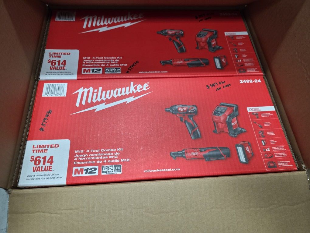 Milwaukee
M12 12V Lithium-Ion Cordless Combo Kit (4-Tool) with Two 2.0Ah Batteries, Charger & Tool Bag