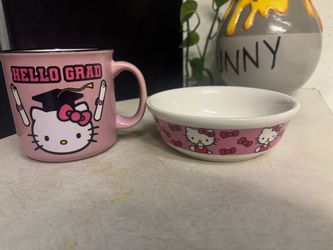 Hello kitty dish wear