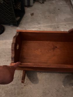 Wood bassinet
