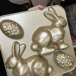 Easter Bunny Cake Pam 