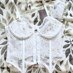 White Flower Mesh Corset 