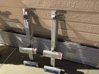 Werner Ladder Jack Set (2) Short Body 2-Rung AC10-14-02S Aluminum Scaffold Platform Supports