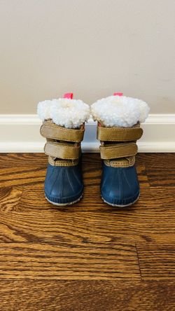 Gap Toddler Sherpa-Lined Duck Boots, size 5/6T